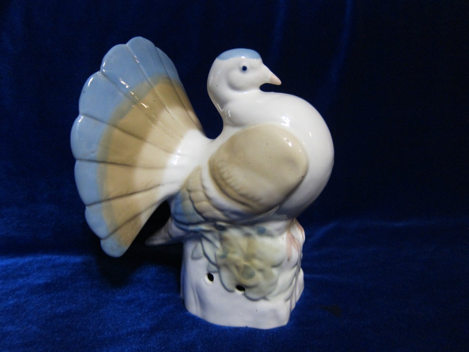 VINTAGE Porcelain Figurine Soviet ussr dove gorodnitsa Etsy