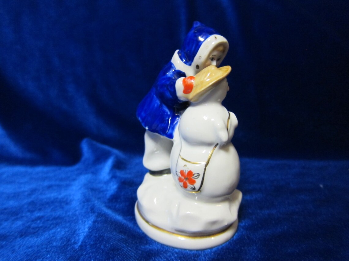 VINTAGE Porcelain Figurine Soviet ussr girl snowman gorodnitsa Etsy