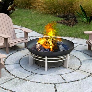 Ura Fire Pit Rusting steel