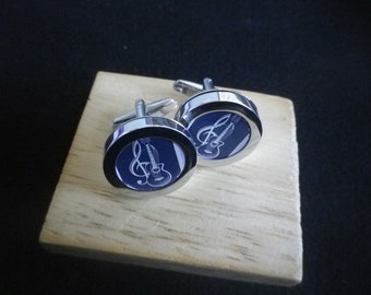 Clef and Guitar cufflinks,   the most iconic emblems of music, great thoughtful gift. 4687, presentation box, gift wrapped,  15mm x 5mm