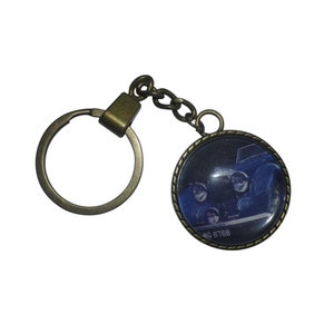 1925 blauer Lagonda-Schlüsselanhänger, 30 mm Durchmesser, attraktive Plexiglaskuppel im Vintage-Design, kostenloser Versand, Präsentationsbox, 1168