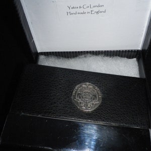 Porte-cartes de visite 20e anniversaire/anniversaire argent UK 20 pence pièce, choix 6 dates, boîte de présentation noire, beau cadeau spécial