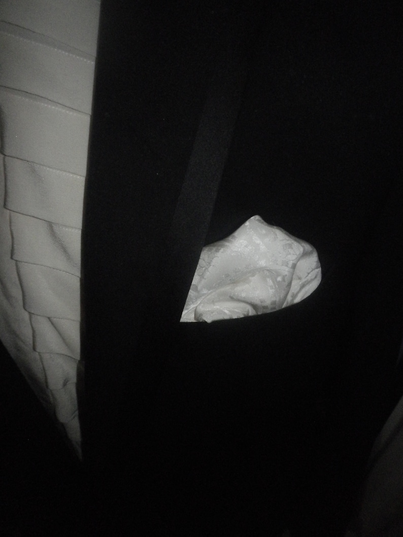 superb elegant special occasion present Pure silk luxury light cream jacquard weave pocket square