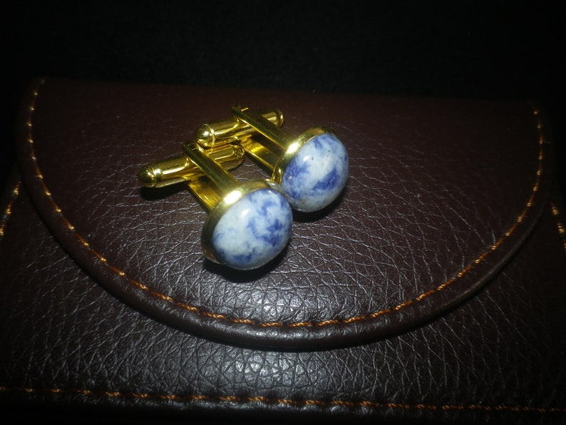 .5 lovely elegant special occasion gift. Amethyst pure gemstone cufflinks beautiful blue grey combination gold plated shank 12mm