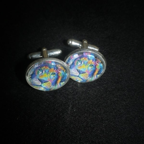 Rastafarian Lion 18mm cabochon domed cufflinks, highly polished silver or gold plated shank, great special occasion gift.