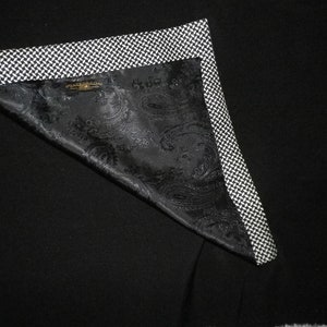Fazzoletto da taschino reversibile in seta, circa 25 cm quadrati, utilizzabile in 4 modi, confezionato come regalo, fantastico regalo per le occasioni speciali.