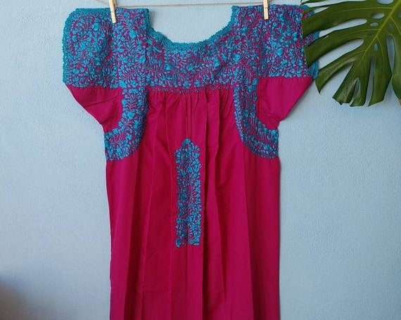 Mexican hand embroidered dress * SAN ANTONINO * turquoise / magenta, Size S, pre-breast, holiday dress, beach wedding, bohohemian-chic dress