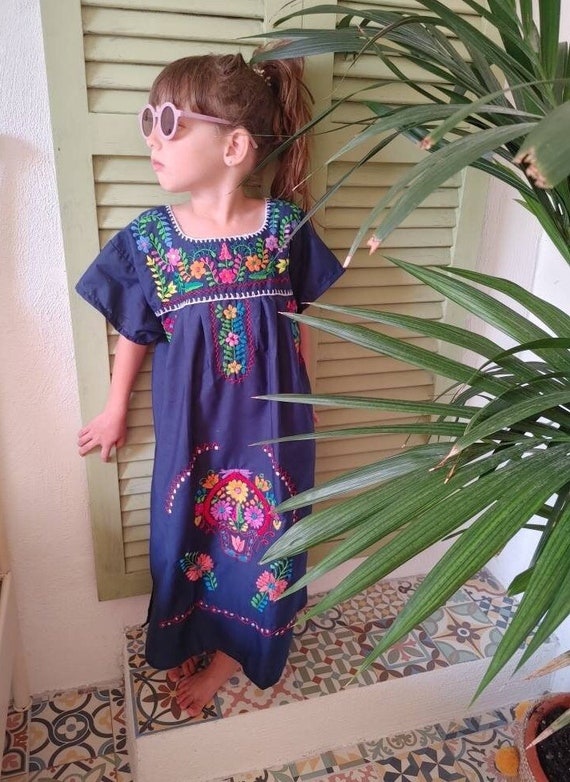 Mexican girl dress * CHILAC * pink dress, size 8 dress, embroidered girl dress, summer girl dress, flower girl dress, handmade