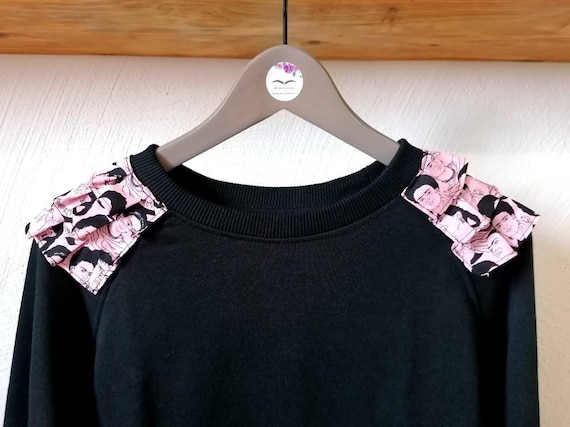 Women's sweatshirt *RUFFLES *black sweatshirt, Size M, Frida Kahlo printed sweatshirt, pink ruffle sweatshirt, soft sweatshirt, personalized