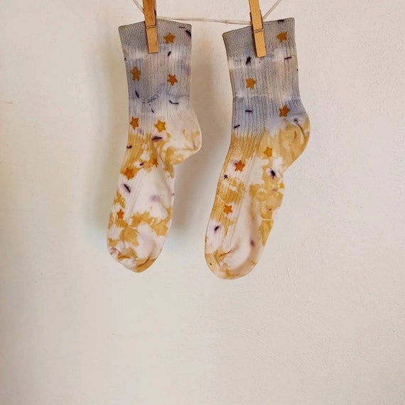 starry cotton socks for men, sustainable botanical print, eco print with plants and flowers, Christmas gift for him, nature lover gift