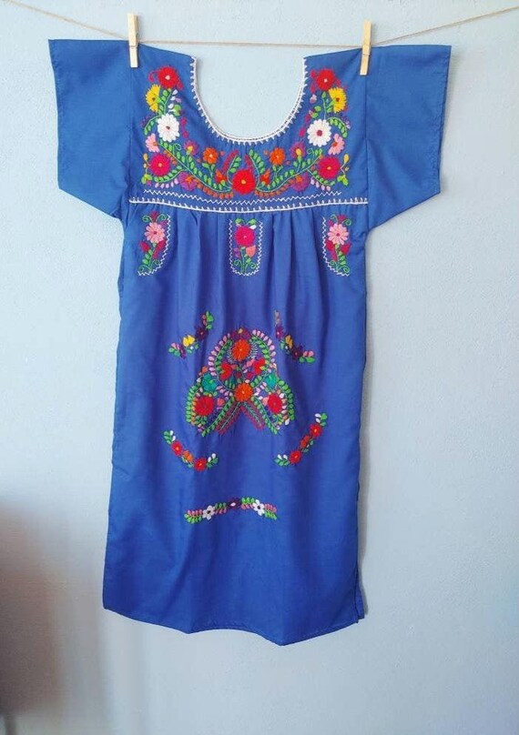 Mexican girl dress * CHILAC * Navie Blue dress size 12 years/XS, hand embroidered dress, summer girl dress, vintage dress, flower dress