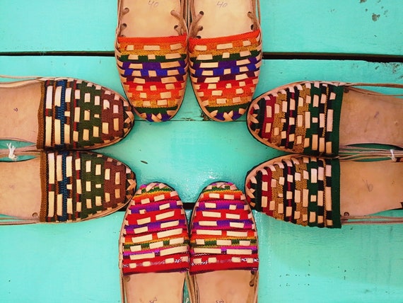 woman sandals * HUARACHES * rainbow moccasins, size 35 EU, natural leather / textile sandals, vintage sandals, bohemian sandals, handmade