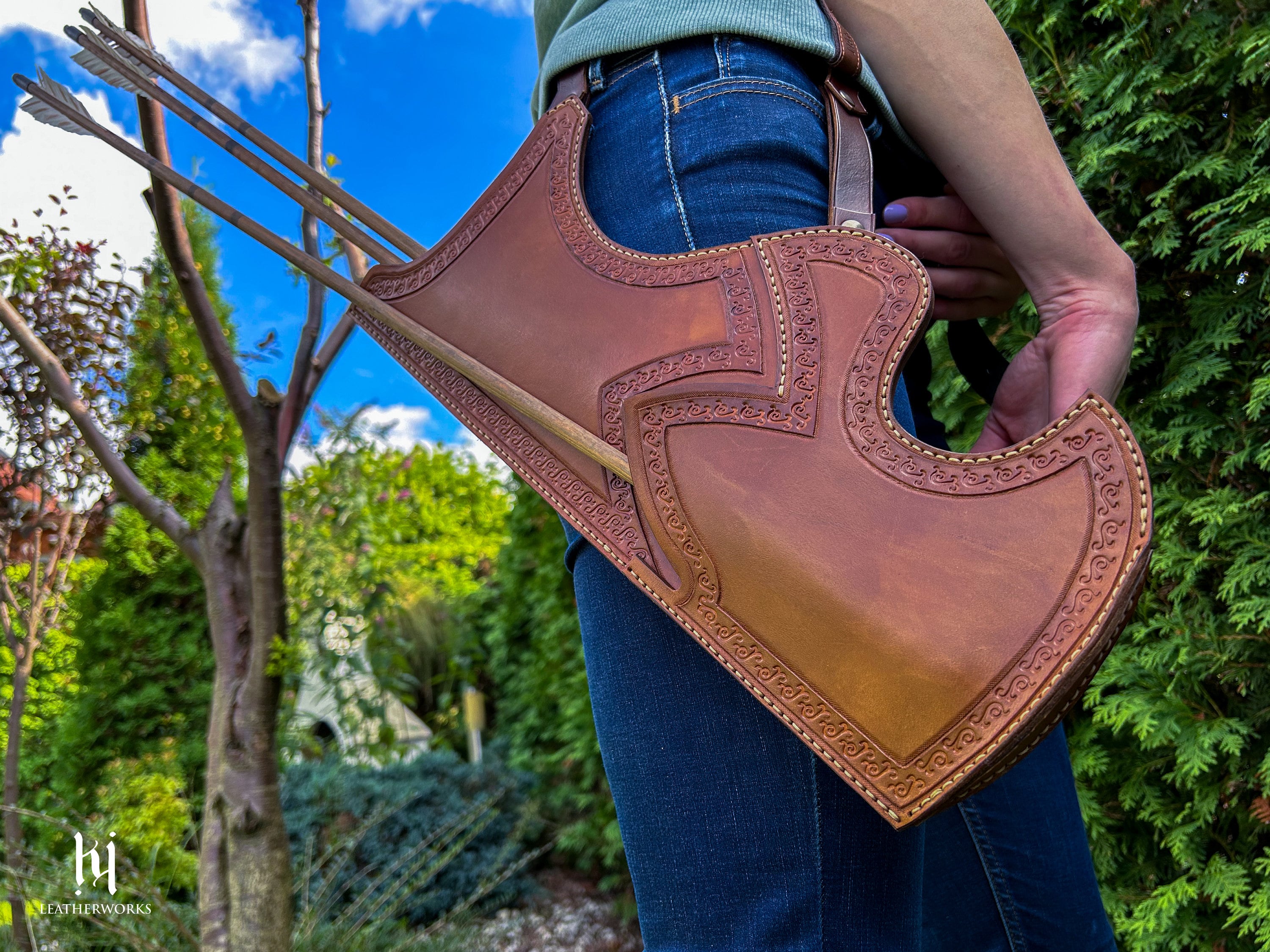 Leather Turkish Quiver & Bracer Pattern: Medieval Archer Set (PDF ...