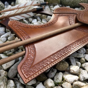Leather Turkish Quiver & Bracer Pattern: Medieval Archer Set (PDF ...