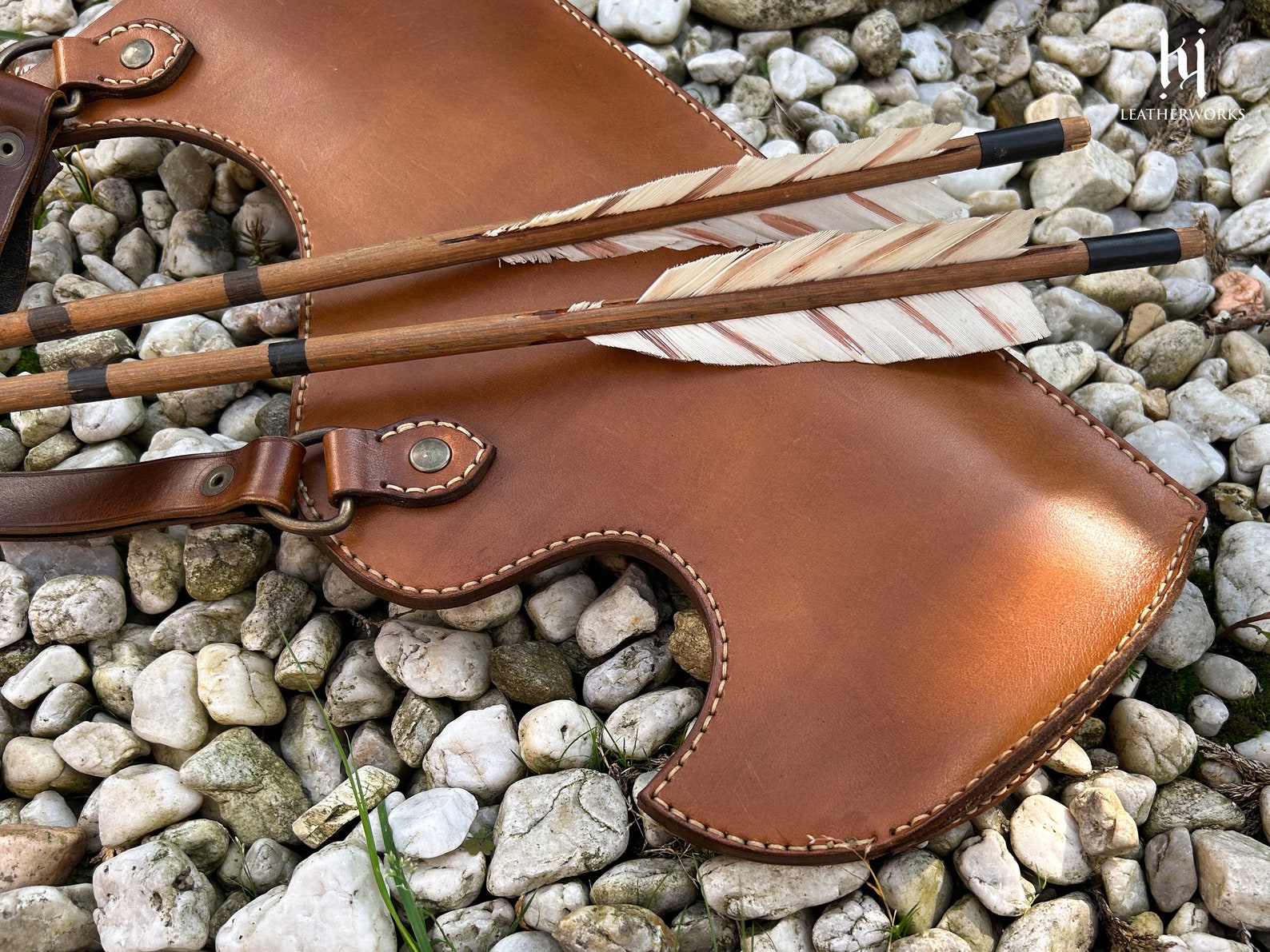 Leather Turkish Quiver & Bracer Pattern: Medieval Archer Set (PDF ...
