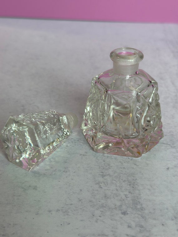 Vintage Crystal Perfume Bottle - image 3