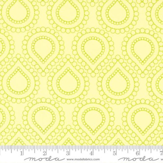 Rainbow Sherbet-1/2 Yard Increments, Cut Continuously (45021-29 Beaded Lotus Geometrics Kiwi) by Sariditty for Moda