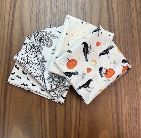 Sophisticated Halloween - Fat Quarter Bundle (5 Cream Fabrics) by My Minds Eye for Riley Blake Designs