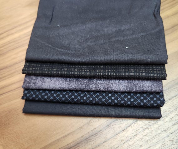 1/4 Yard Bundle (5 Black Fabrics) Black Riley Blake Designs