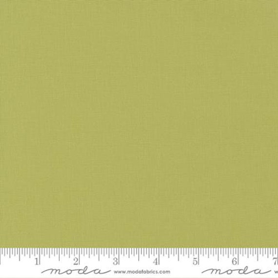 Bella Solids -1/2 Yard Increments, Cut Continuously-(9900-73 Clover) Moda
