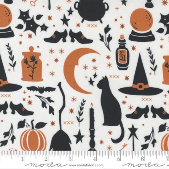 Spellbound - Fat Quarter (43140-11 All Hallows Eve Ghost) by Sweetfire Road for Moda
