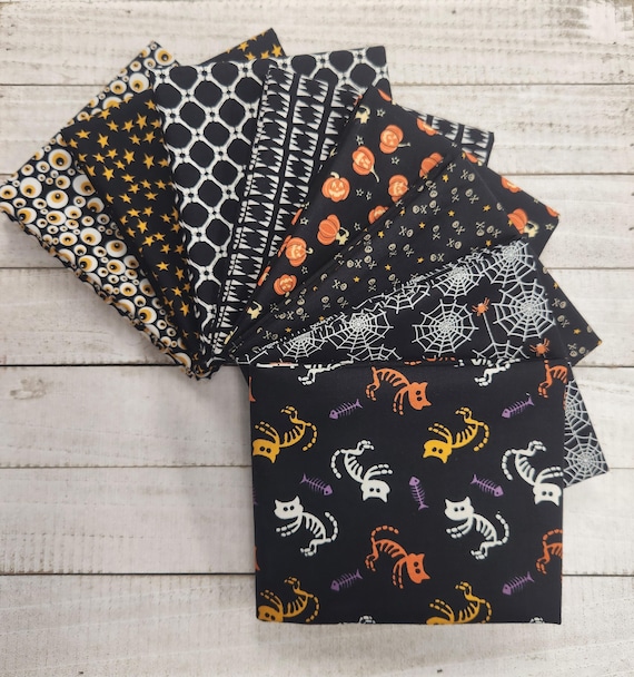 Beggar's Night - Fat quarter Bundle (8 Black Fabrics) by Sandy Gervais for Riley Blake Designs