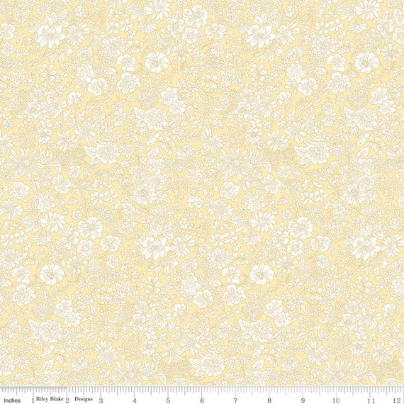 Emily Belle - 1/2 Yard Increments, Cut Continuously (01666421A Magnolia) Liberty Fabrics for Riley Blake Designs