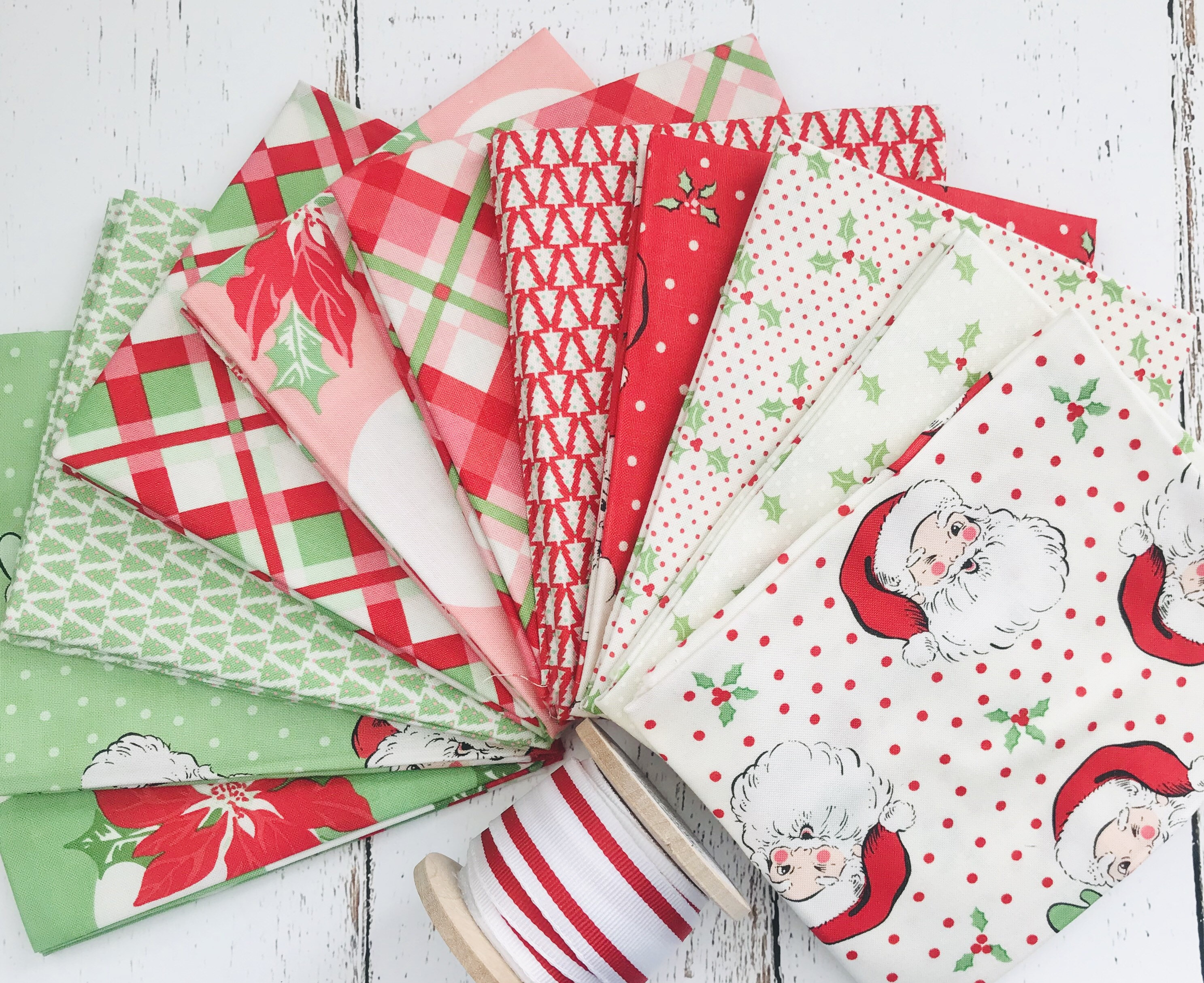Swell Christmas Fat Quarter Bundle (11 Fabrics) by Urban Chiks for Moda