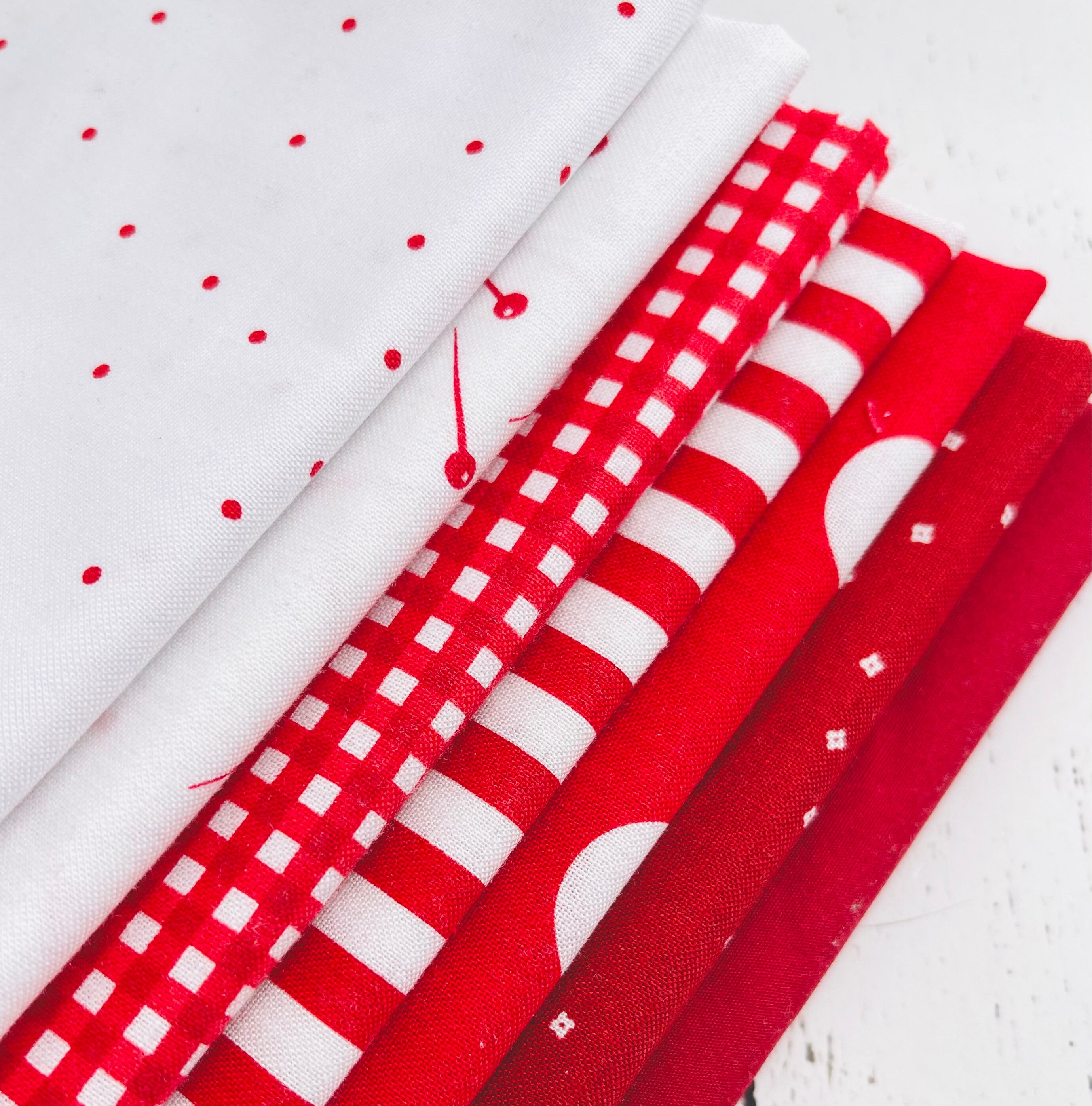 1/4 Yard Bundle (7 Fabrics) Red Riley Blake Designs