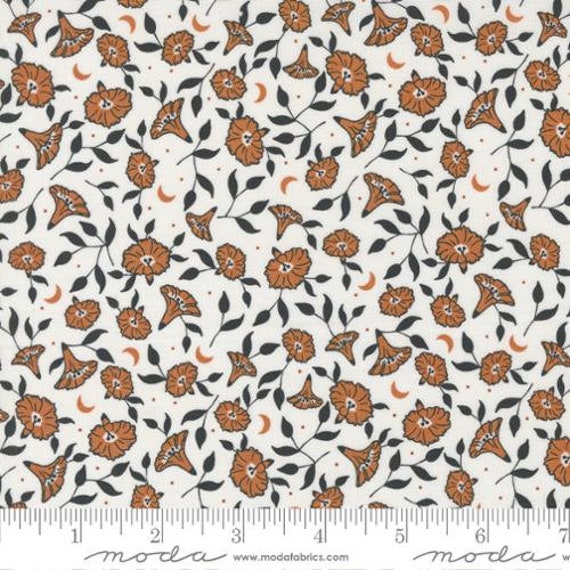 Spellbound - Fat Quarter (43142-11 Moonflower Ghost) by Sweetfire Road for Moda