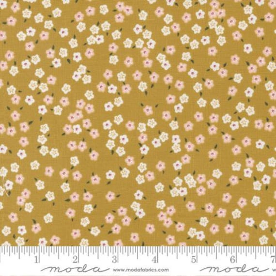 Evermore-1/2 Yard Increments, Cut Continuously (43154-13 Forget Me Not Ditsy Honey) by Sweetfire Road for Moda