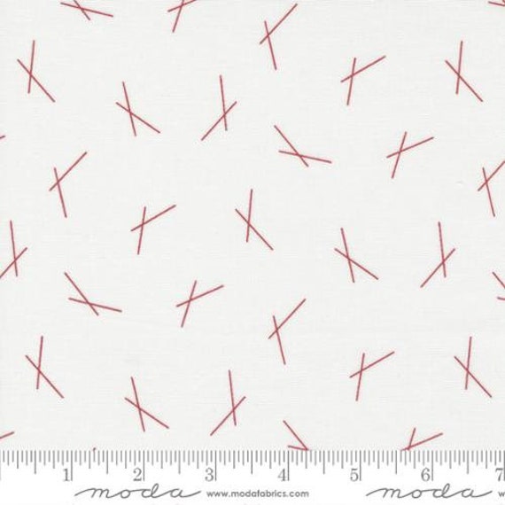 Mix It Up- 1/2 Yard Increments, Cut Continuously (33704-22 Off White Red) by Moda