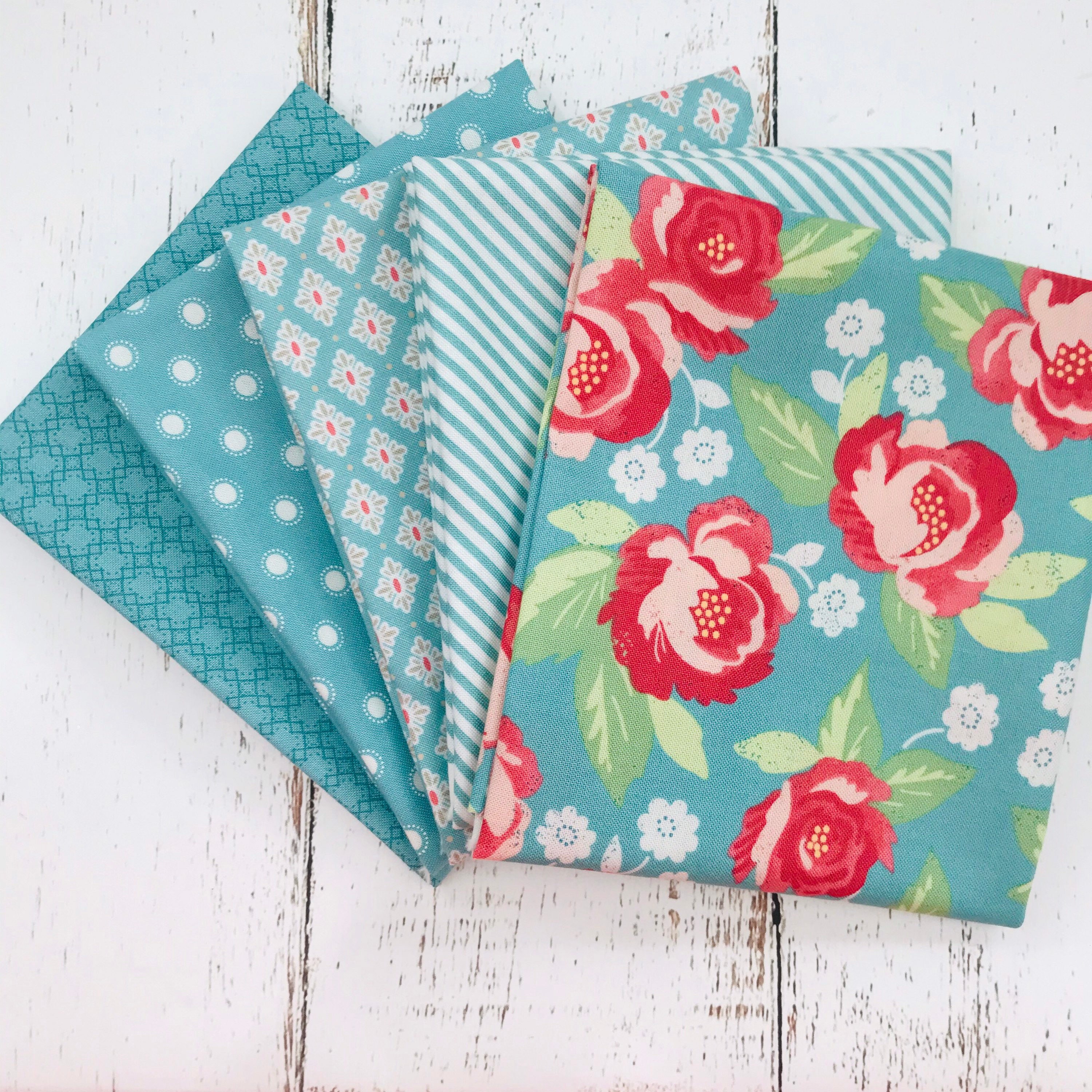 Fat Quarter Bundle (5 Fabrics Teal) Bloomington by Lella Boutique for Moda