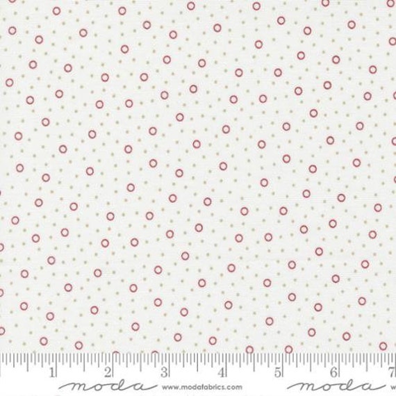 Mix It Up- 1/4 Yard (33708-21 Off White Red) by Moda