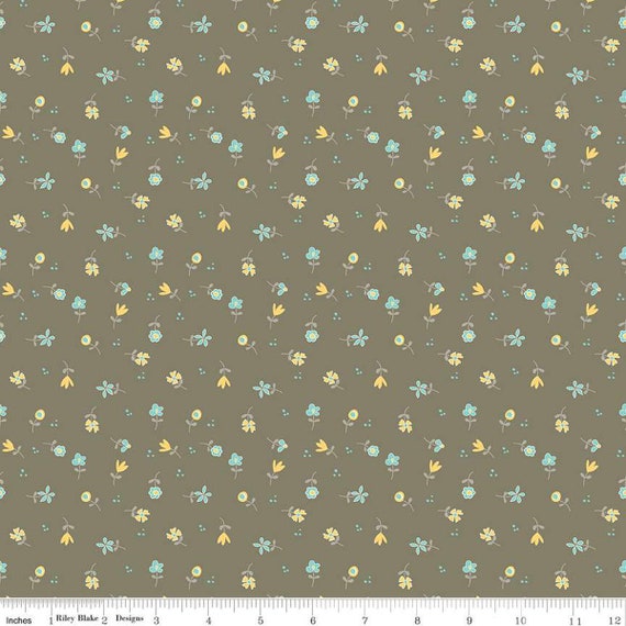 Spring's in Town-1/2 Yard Increments, Cut Continuously (C14214 Flower Toss Pewter) by Sandy Gervais for Riley Blake Designs