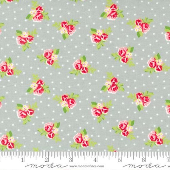 Berry Basket-1/2 Yard Increments, Cut Continuously (24152-17 Tiny Flowers Stone) by April Rosenthal for Moda