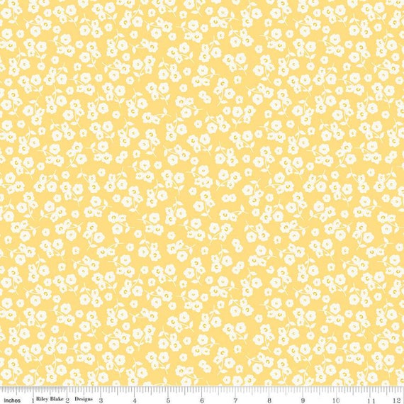 Picnic Florals-1/2 Yard Increments, Cut Continuously (C14613 Ditsy Yellow) by My Mind's Eye for Riley Blake Designs