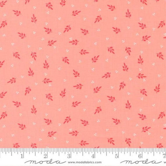 Favorite Things-1/2 Yard Increments, Cut Continuously (37651-12 Holly Blenders Blush) by Sherri and Chelsi for Moda