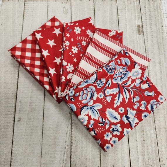 Freedom Garden - Fat Quarter Bundle (5 Red Fabrics) by My Mind's Eye for Riley Blake Designs