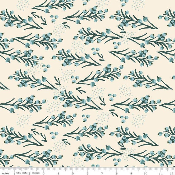 Bellissimo Gardens-1/2 Yard Increments, Cut Continuously (C13832 Berries Cream) by My Minds Eye for Riley Blake Designs