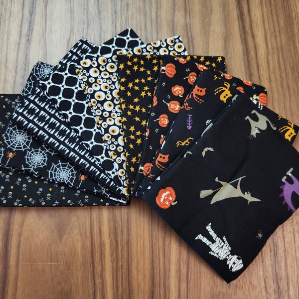 Beggar's Night - Fat quarter Bundle (9 Black Fabrics) by Sandy Gervais for Riley Blake Designs