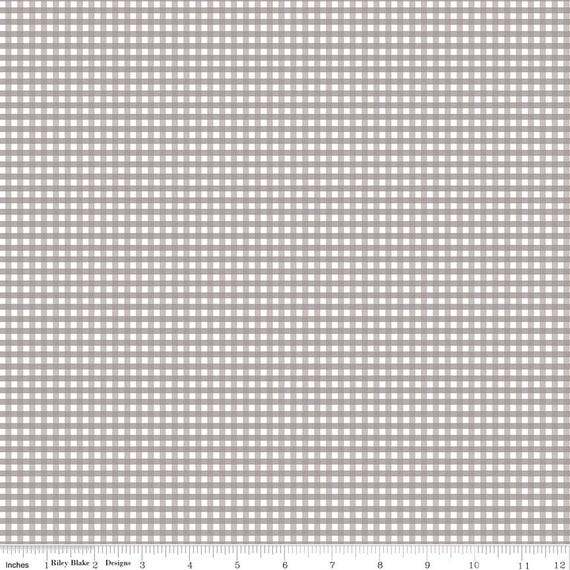 1/8" Gingham- 1/2 Yard Increments, Cut Continuously (C440-40 Gray) by RBD Designers