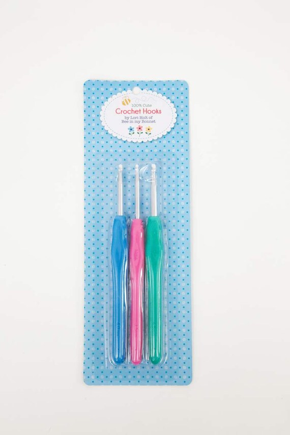 Lori Holt 100% Cute Crochet Hooks - Set of 3 (ST-9837)