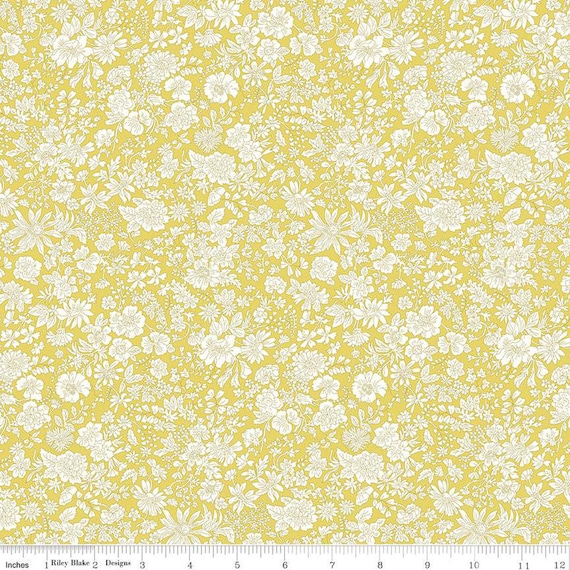 Emily Belle - 1/2 Yard Increments, Cut Continuously (01666411A Lime) Liberty Fabrics for Riley Blake Designs