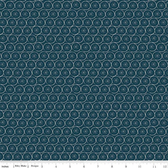 Arrival of Winter- 1/2 Yard Increments, Cut Continuously (C13525 Flakes Navy) by Sandy Gervais for Riley Blake Designs