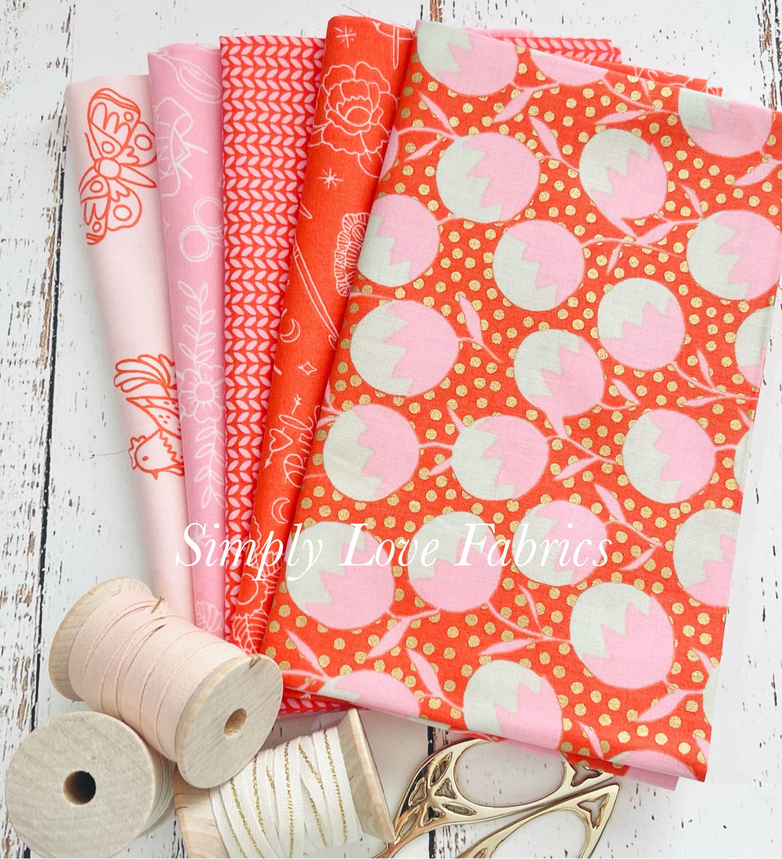 Purl Fat Quarter Bundle (5 Fabrics Florida Red) by Sarah Watts for