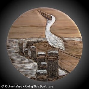 Red Gum Wood Pelican Wall Carving: Coastal Pier Art, 30&quot; Diameter