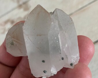 ブルガリア産希少な緑泥石「苔玉」水晶クラスター ボックス11* - Etsy 日本