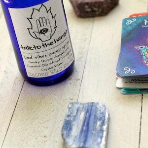 Talk To the Hamsa Natural Spray - for Protective Smudging and Cleansing - Palo santo and Sage