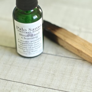 Palo Santo Natural Spray in Smoky Quartz charged water / natural room spray / smudging spray / smudge tools / spiritual spray